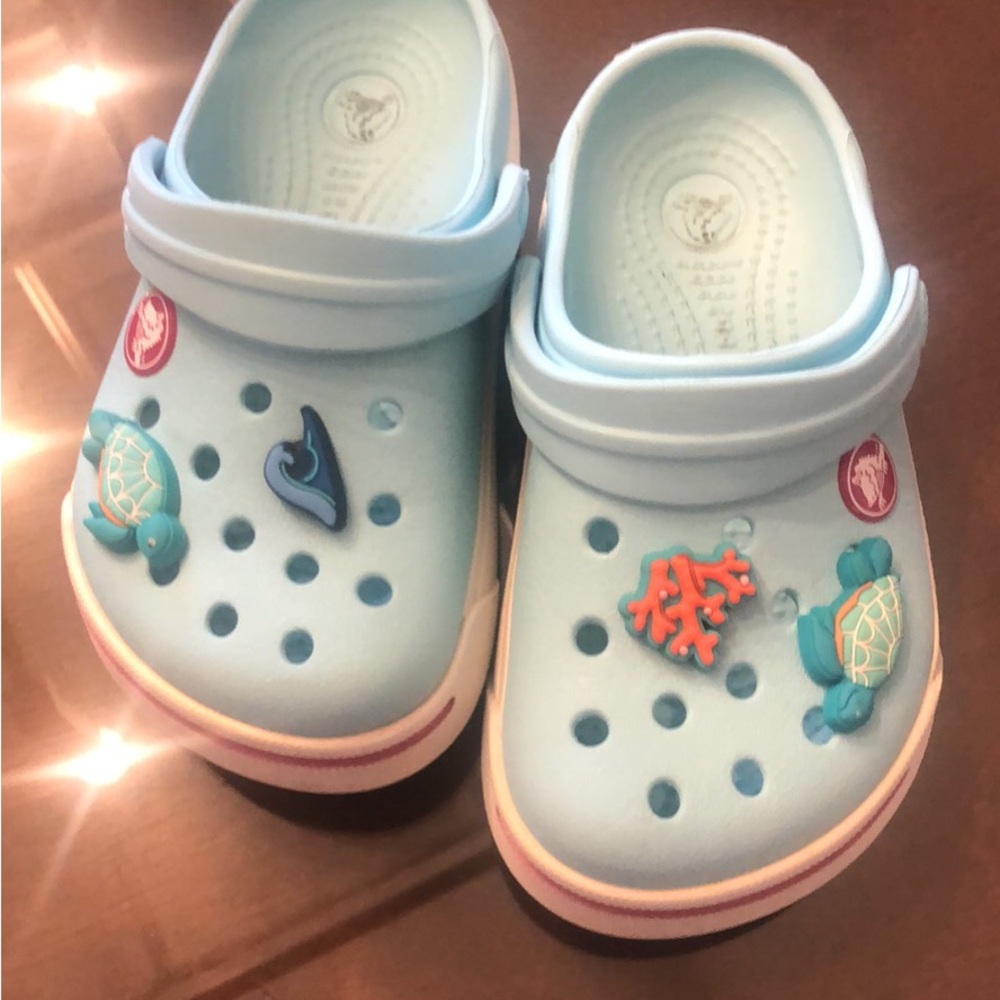 Crocs - 8/9 Teal toddler